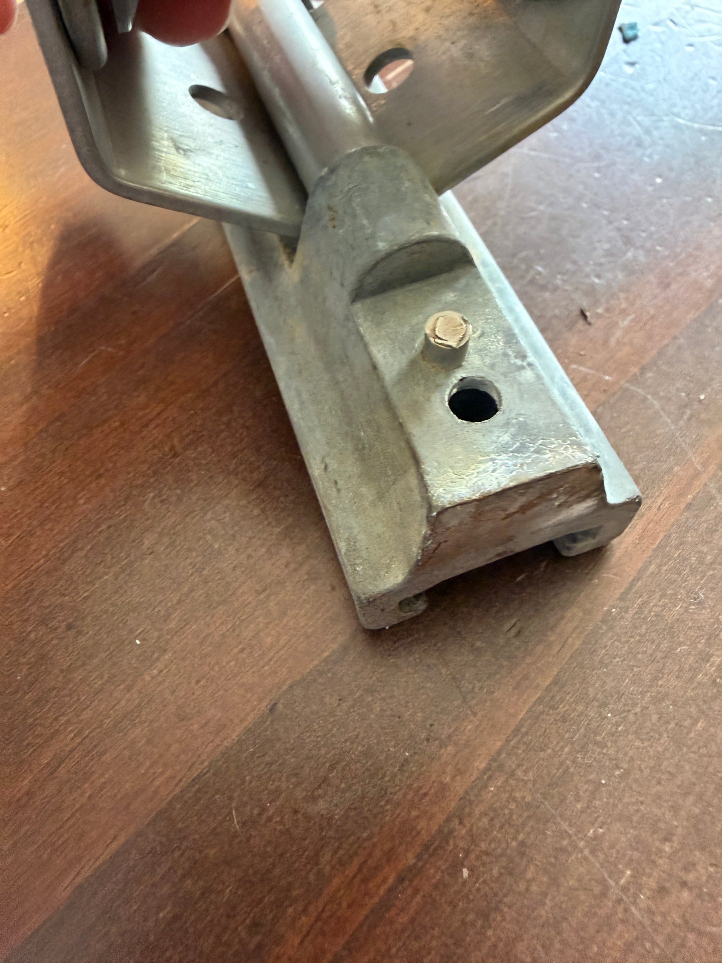 1" Sheet Block / Track Car - Missing The Adjustable Pin