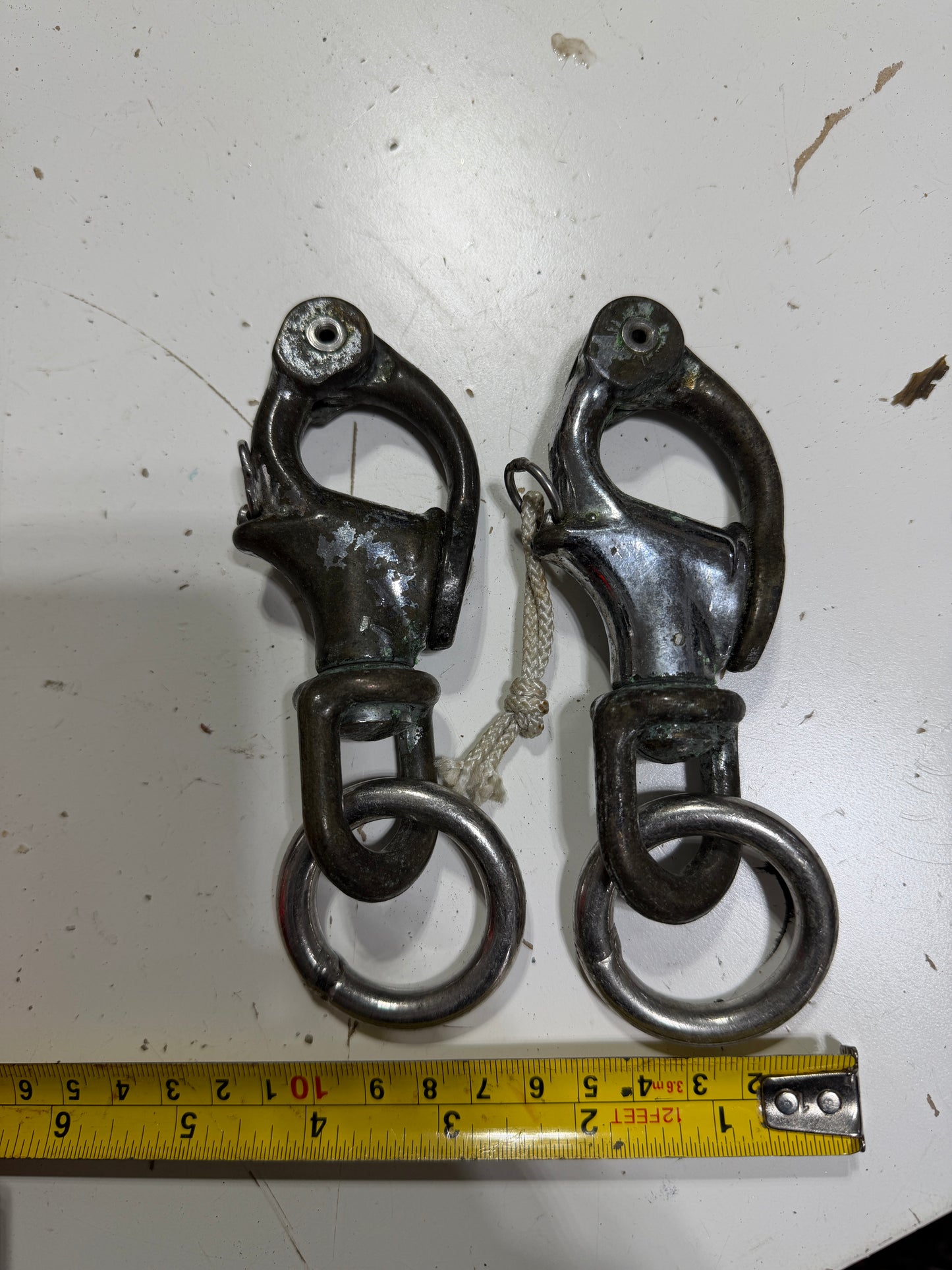 PAIR Large Chromed Bronze Swivel Bail Shackles With O Rings - 5/8" Bail