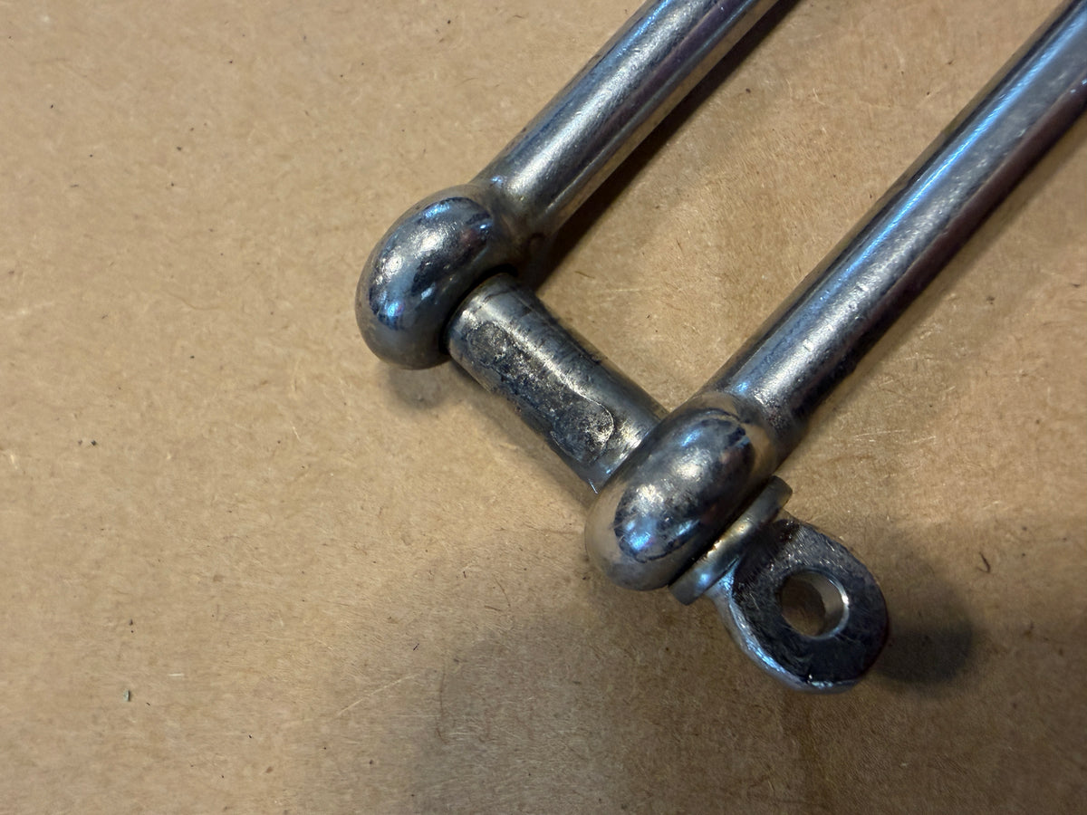 Elongated Shackle - 5/16" Pin Diameter x 5/8" Width x 3 1/8" Length