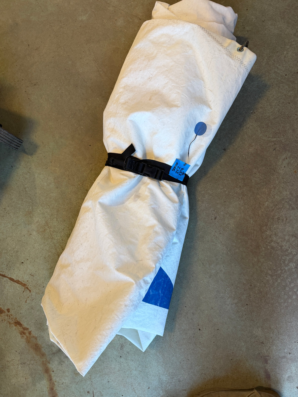 Sonar 24 Sail - 23'4" (Hank On Side) x 21'2" x 9'