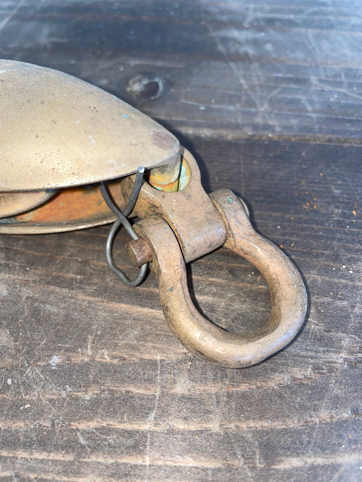Bronze Teardrop Block With Shackle- 7/16” Line