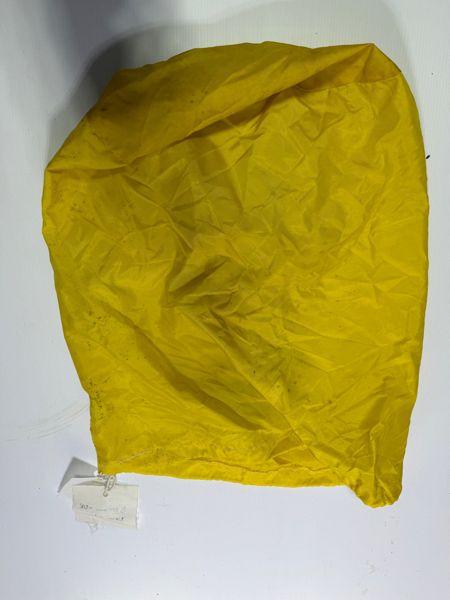 UK Sailmakers Bag 29" Long x 18" Base Diameter
