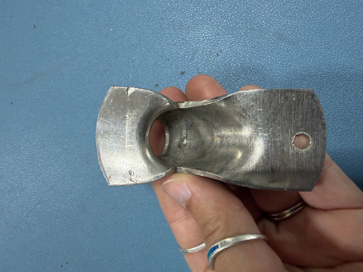 Tang / Internal Halyard Enter / Exit Plate - 9/16" Max Hole Diameter