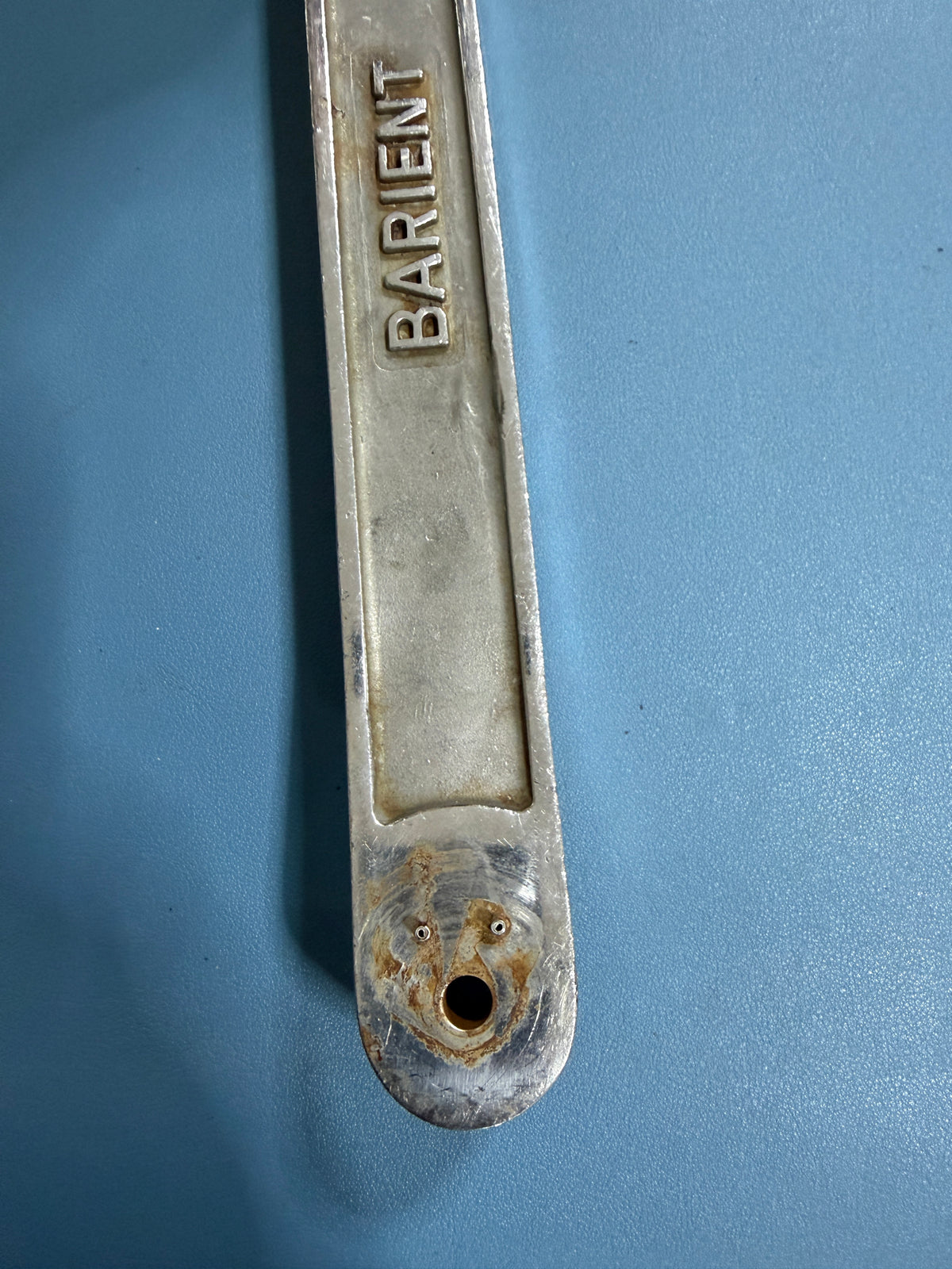 Barient Extended Winch Handle - Lock Mechanism Broken