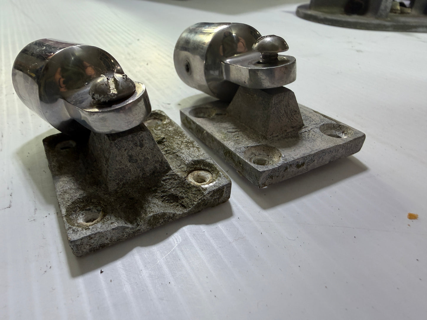 PAIR 7/8" Diameter Bimini Hardware With Aluminum Bases