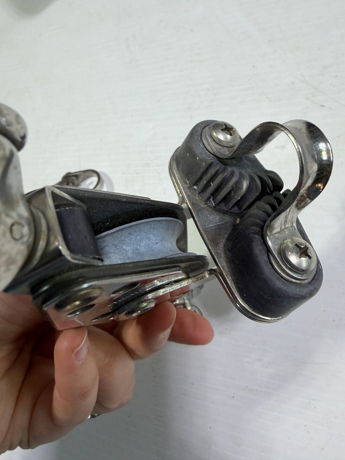 PAIR Smaller Garhauer Fiddle Blocks - 5/16" Line
