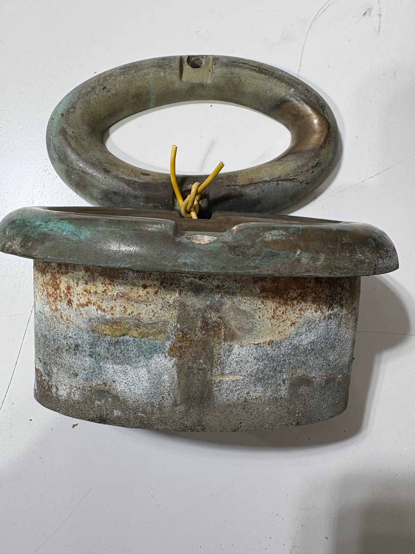 Bronze Anchor Hawse - OD 4"x2"