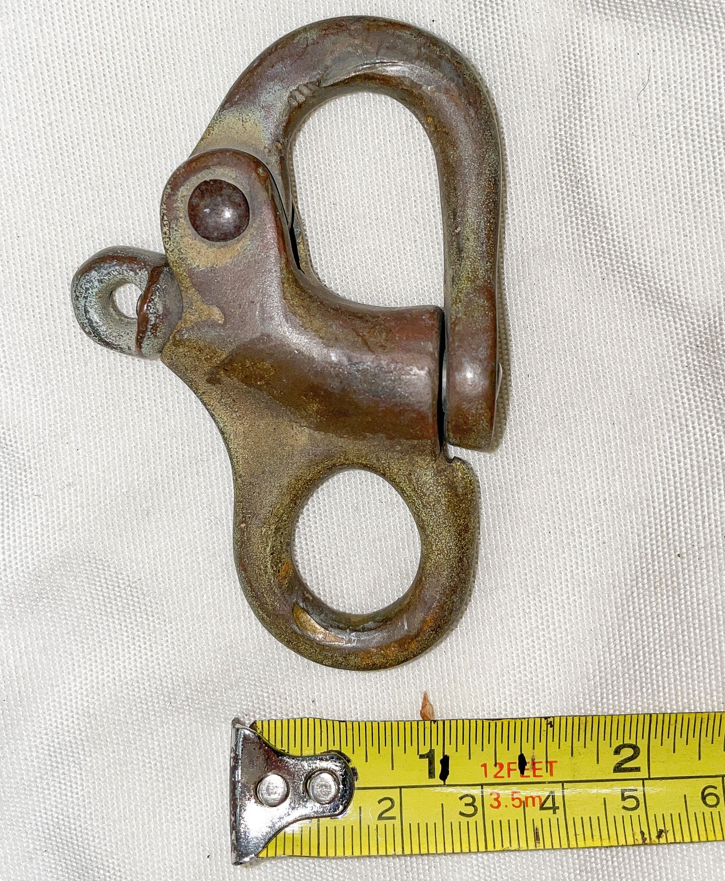 Vintage South Coast Bronze 5/8" Fixed Bail Snap Shackle