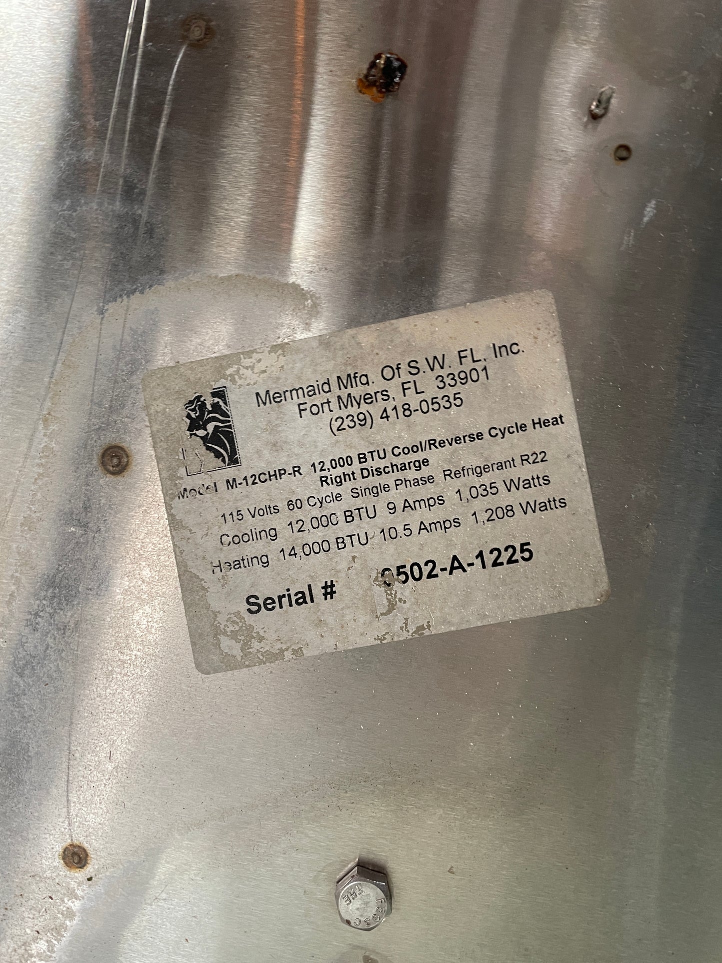 Mermaid Marine Air Heating/AC Unit 12000 BTU Model #M-12CHP-R - SELLING AS PARTS ONLY