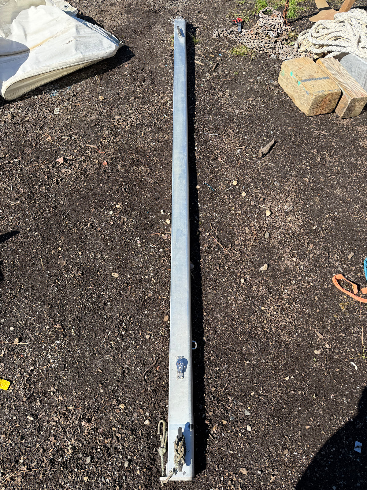 C&C 25 Boom - 9’11” Total Length