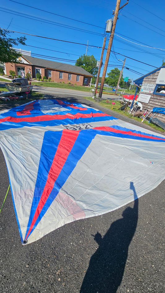 Viking 33 Spinnaker - 41'9" x 41'7" x 25'4"
