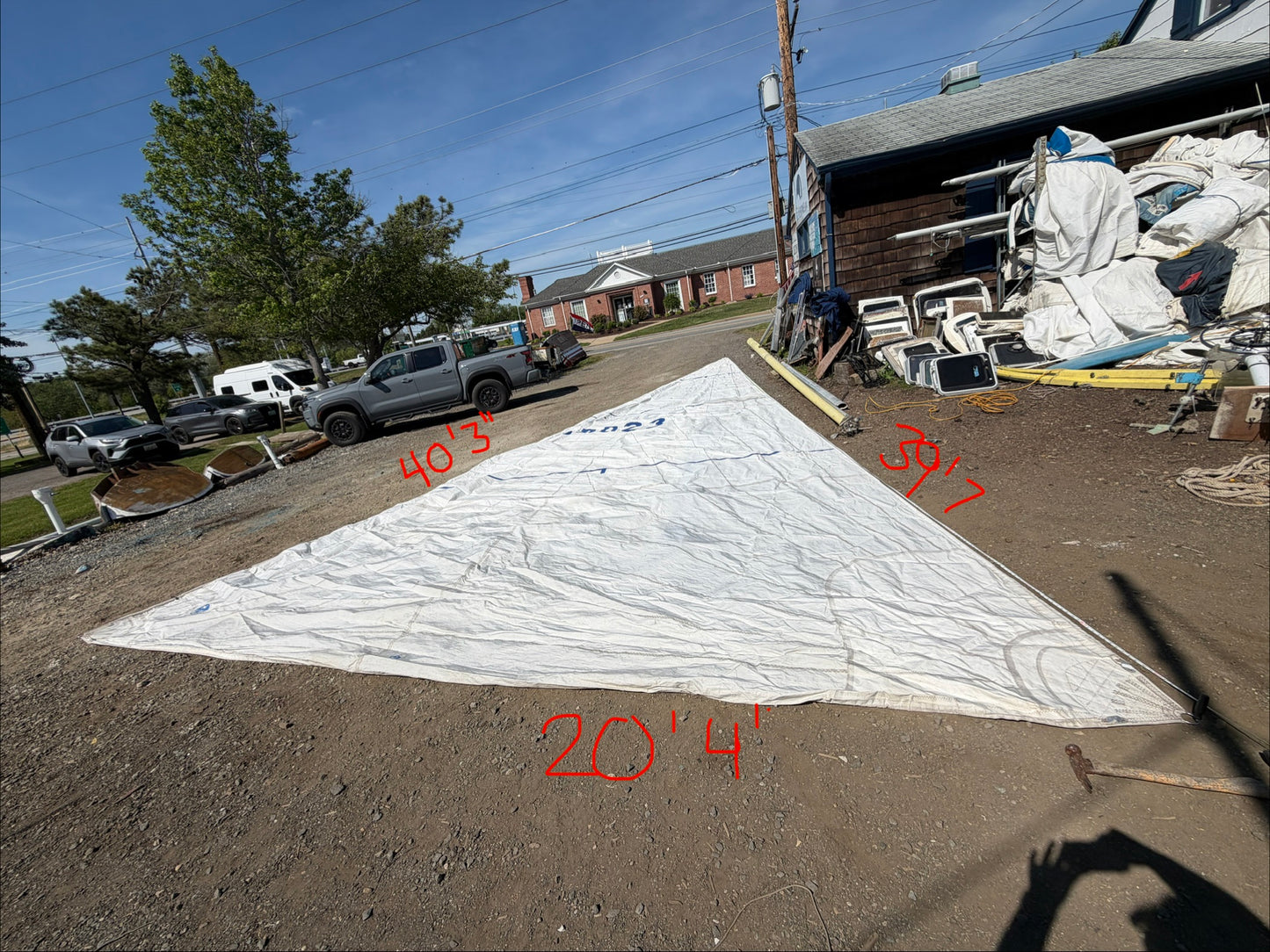 Genoa Light/Medium -  40'3" x 39'7" x 20'4" - 1978 Hunter 30