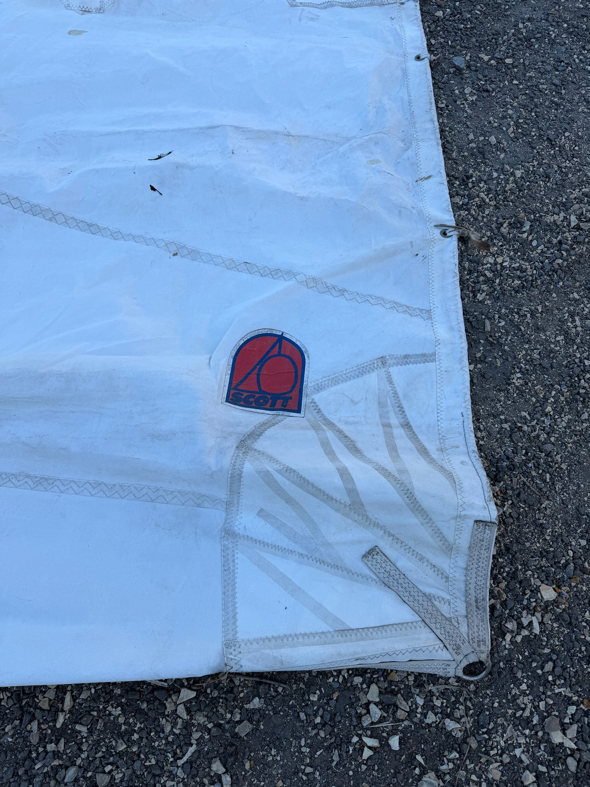 Islander 30 Main Sail - 32’ (3/4” Bronze Sail Slides) x 33’10” x 11’3”