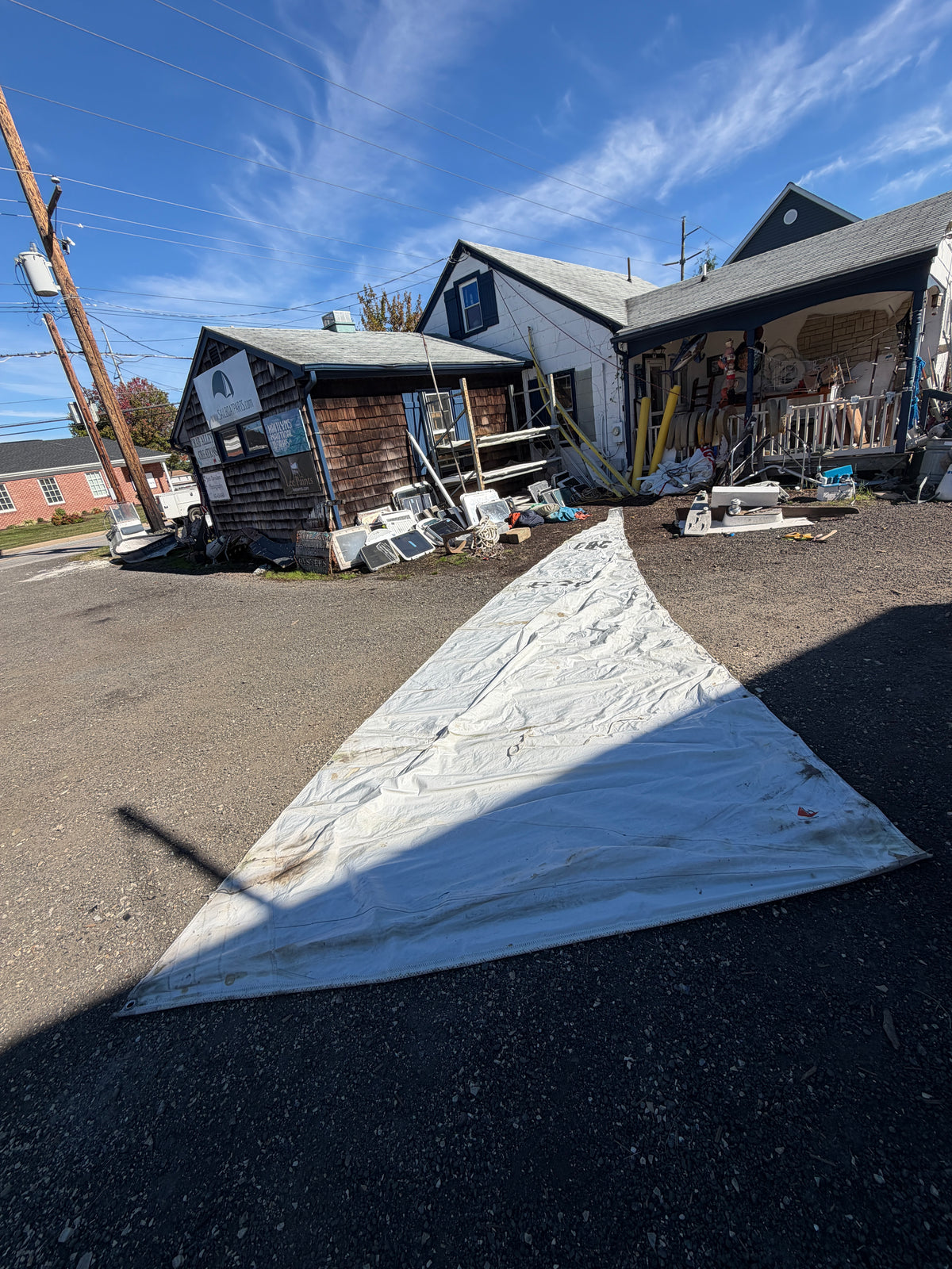 C&C 25 Main Sail - 24’9” (3/8” Slugs) x 27’9” x 5’2”