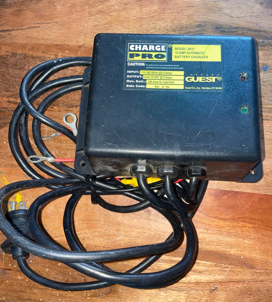 Guest Charge Pro MODEL 2611 10am Battery Charger - WORKS