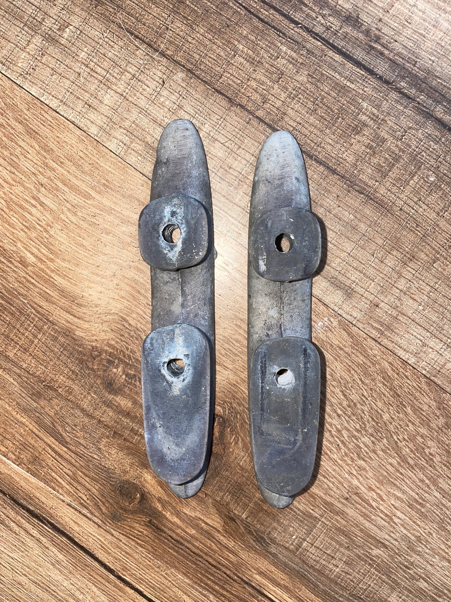 PAIR 4 1/2” Aluminum Cleats