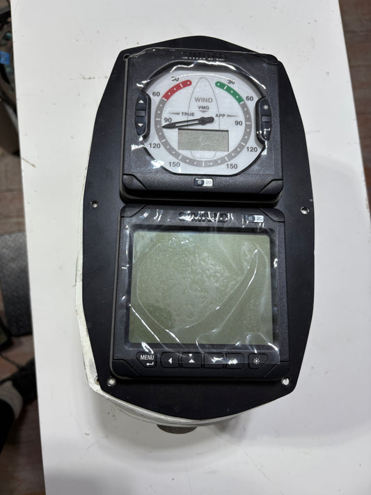 Simrad IS20 Wind Display and Simrad IS20 Combi Display in Housing NEW