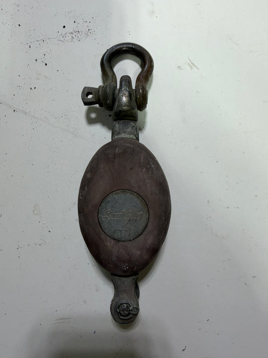 South Coast 1 7/8" Bronze Sheave Block With Beckett & Shackle - 3/8" Line