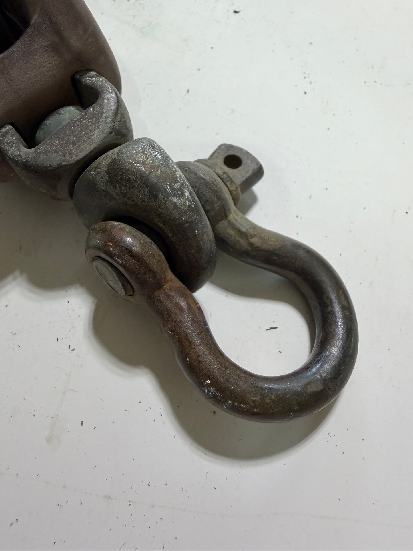 South Coast 1 7/8" Bronze Sheave Block With Beckett & Shackle - 3/8" Line