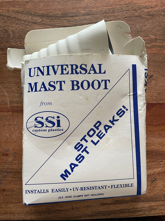 SSI Universal Mast Boot MODEL 91400000 Fits Masts With 30” Circumference NEW