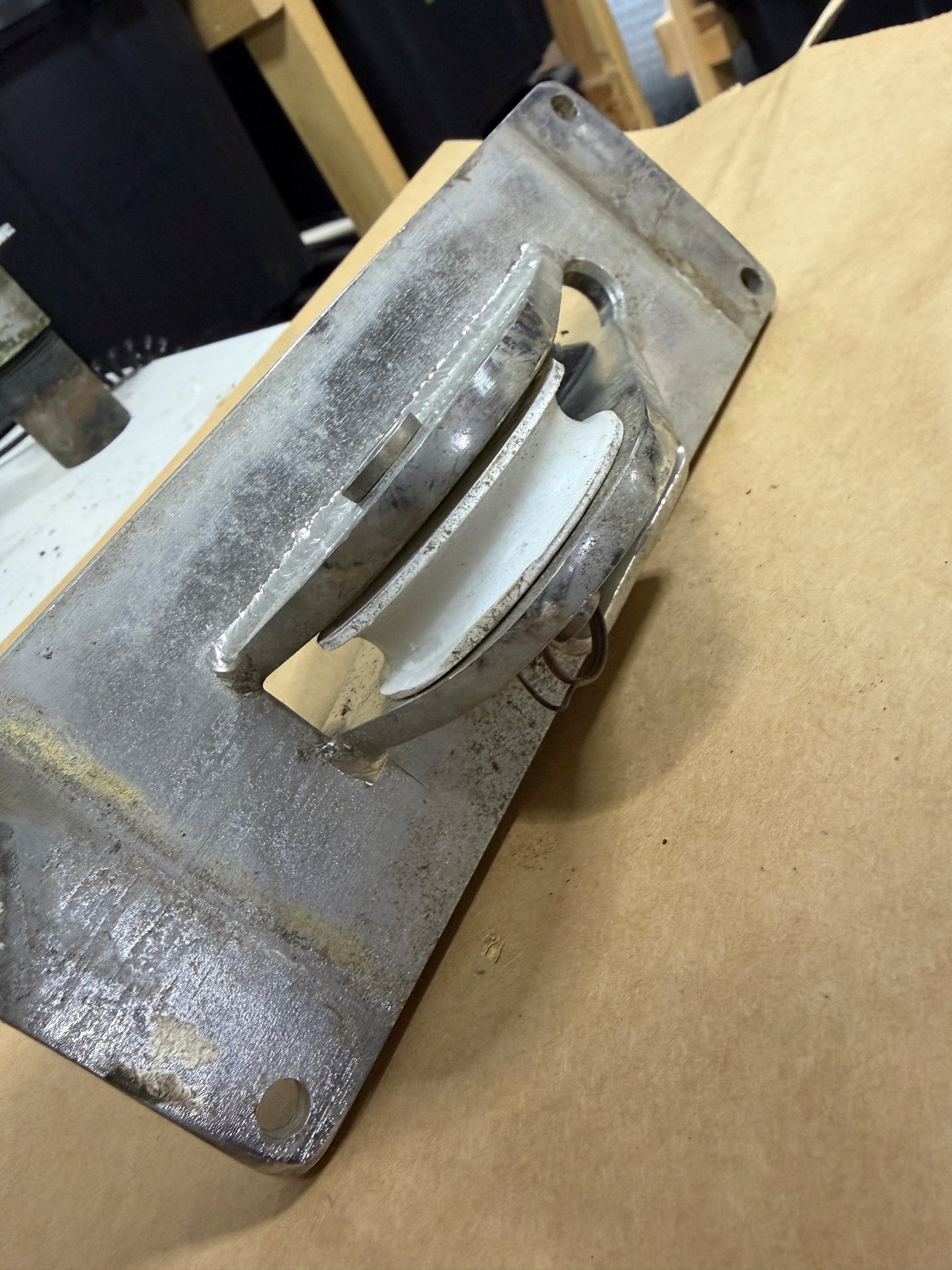 Mast Exit Block - 8 1/2" Long x 3" Wide