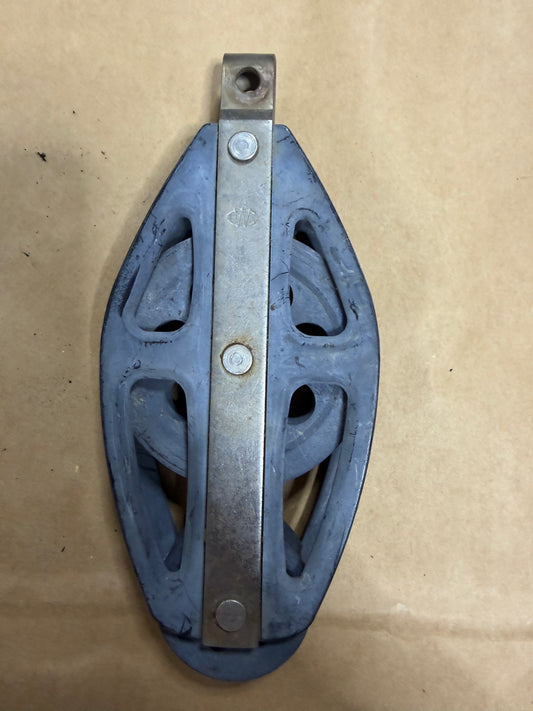 Wilcox Crittenden Fiddle Block - 2 3/4" & 1 5/8" Sheaves - 3/8" Line