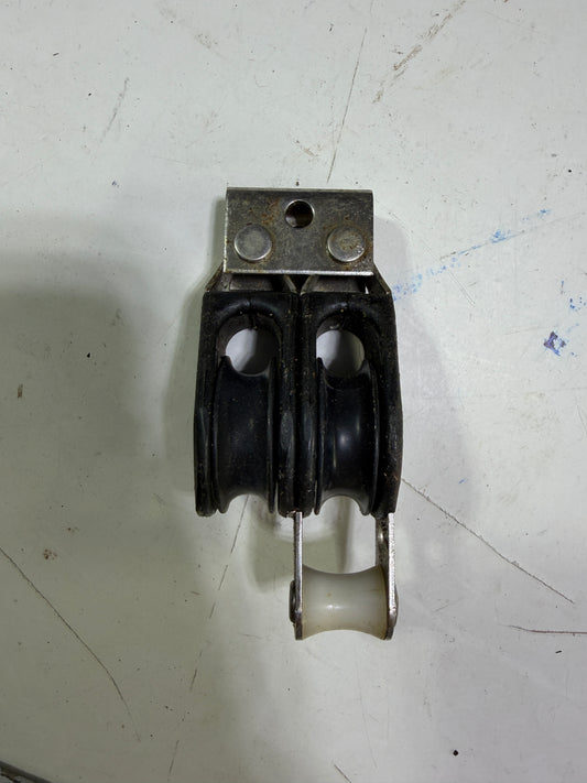 Harken 1 1/8” Double Sheave Block With Becket