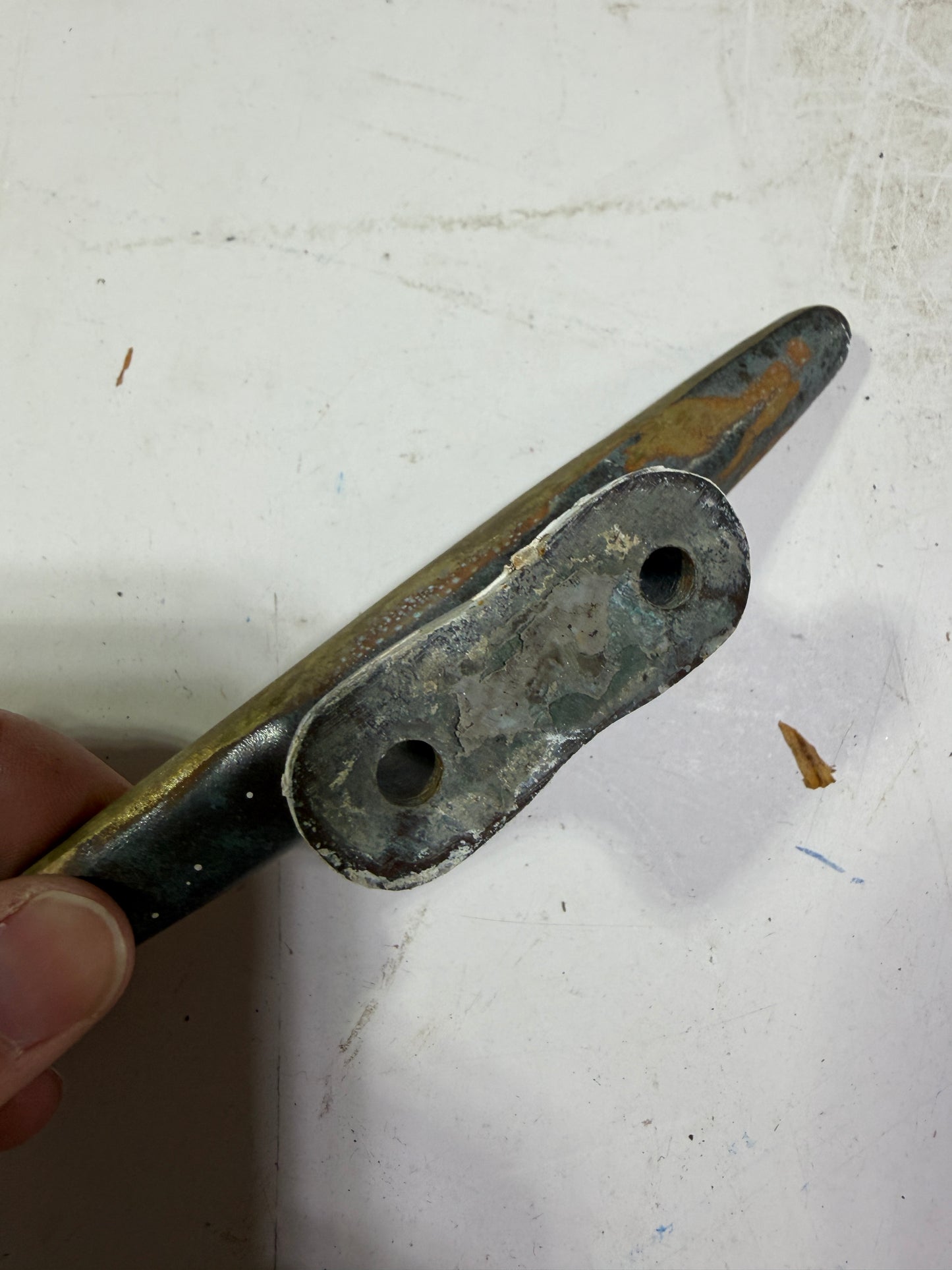 5 1/8" Bronze Pedestal Cleat