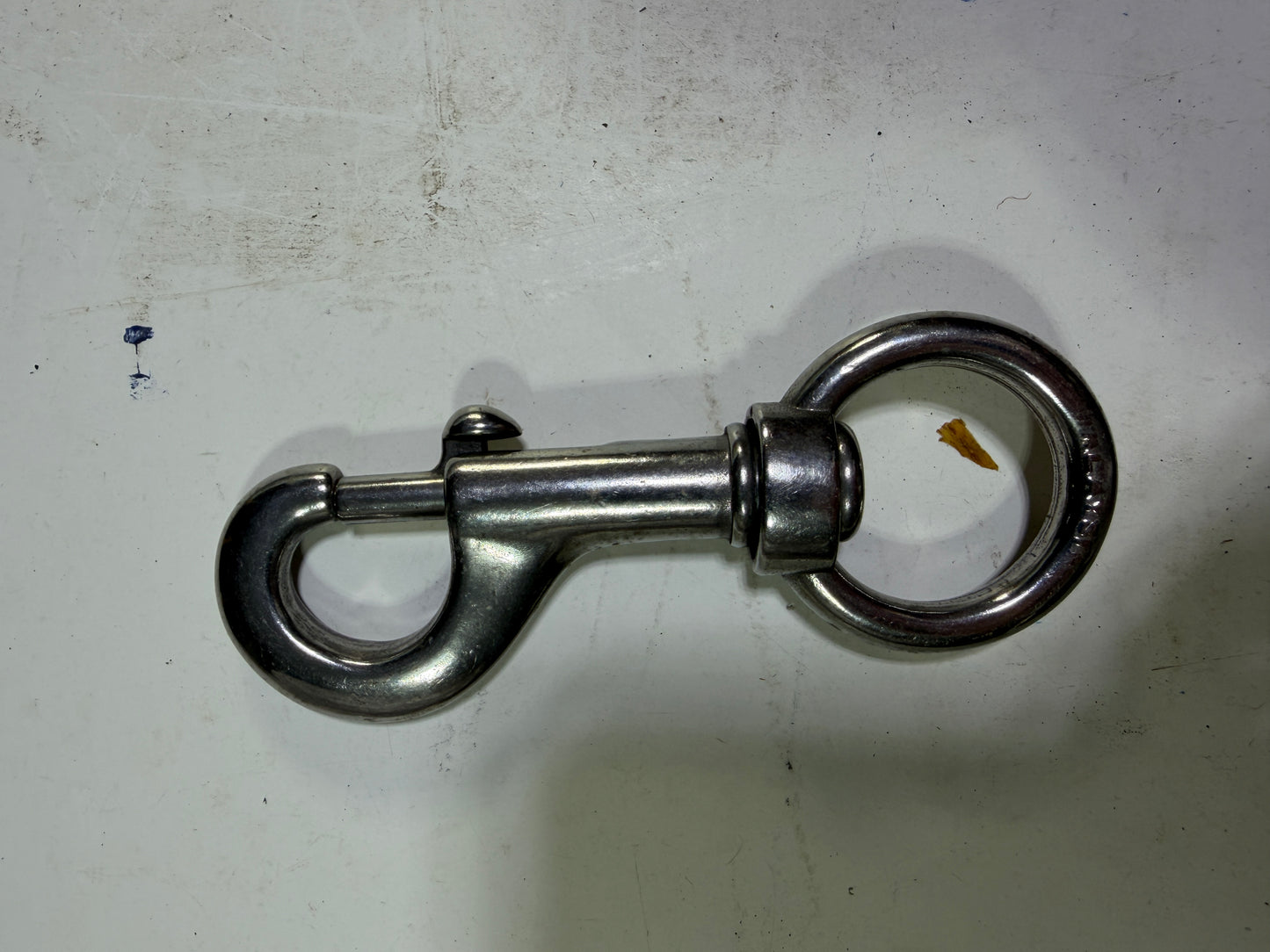 Large Stainless Steel Swivel Clip - 1 1/8" Eye