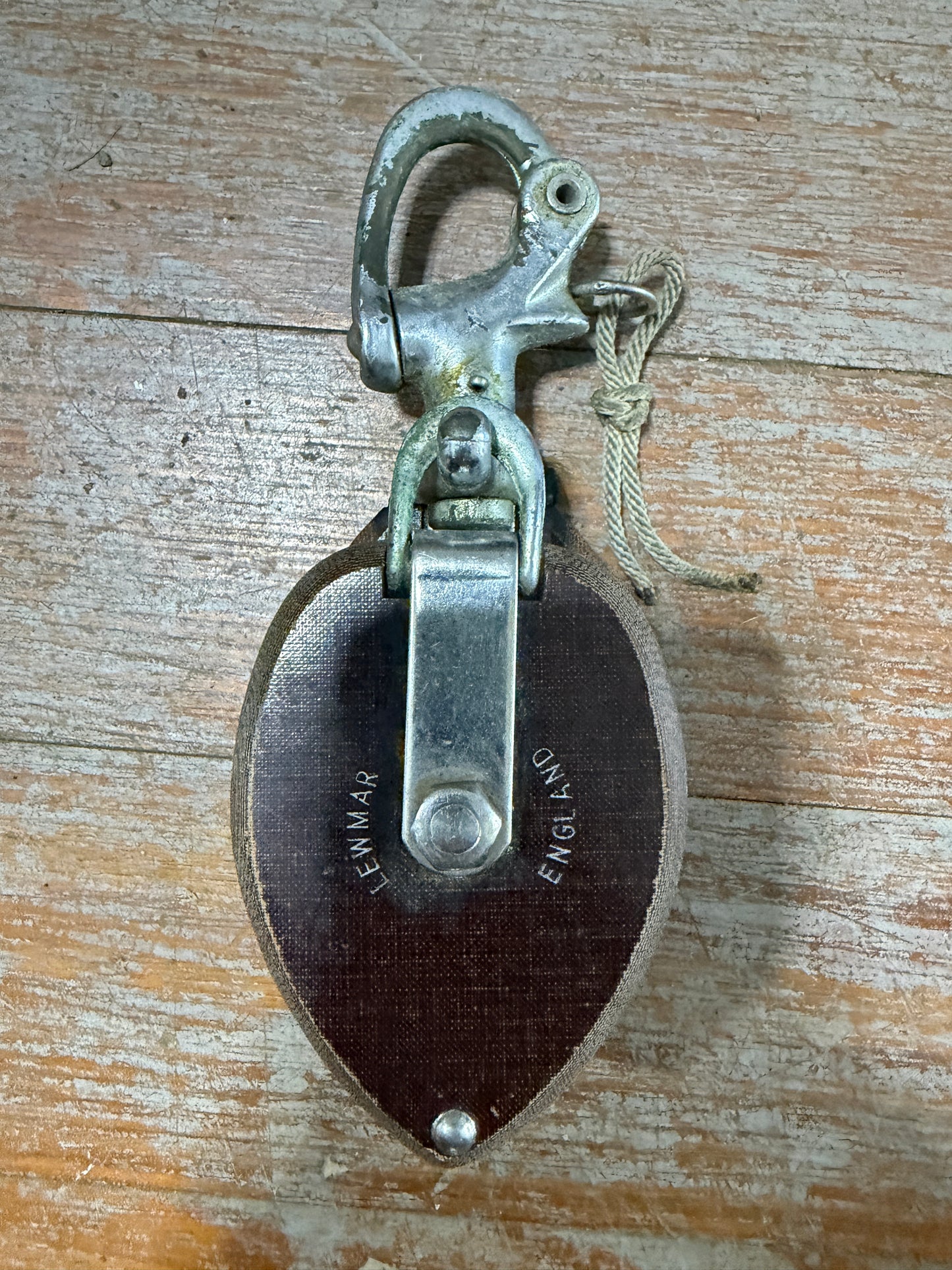 Lewmar Tufnol Snatch Block - 2 5/8” Sheave - 5/8” Line