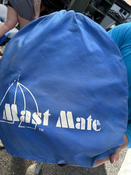 35' Mast Mate