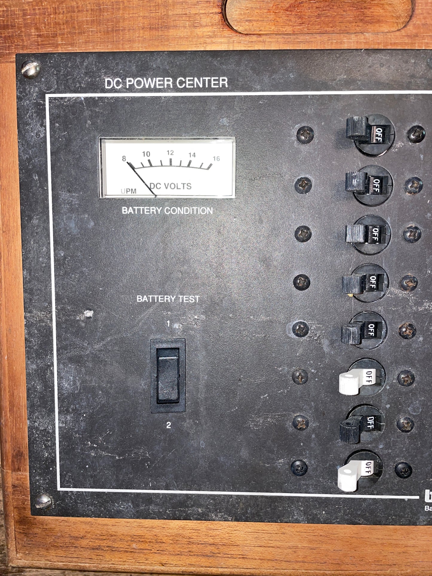 Bass DC Power 8 Switch Panel