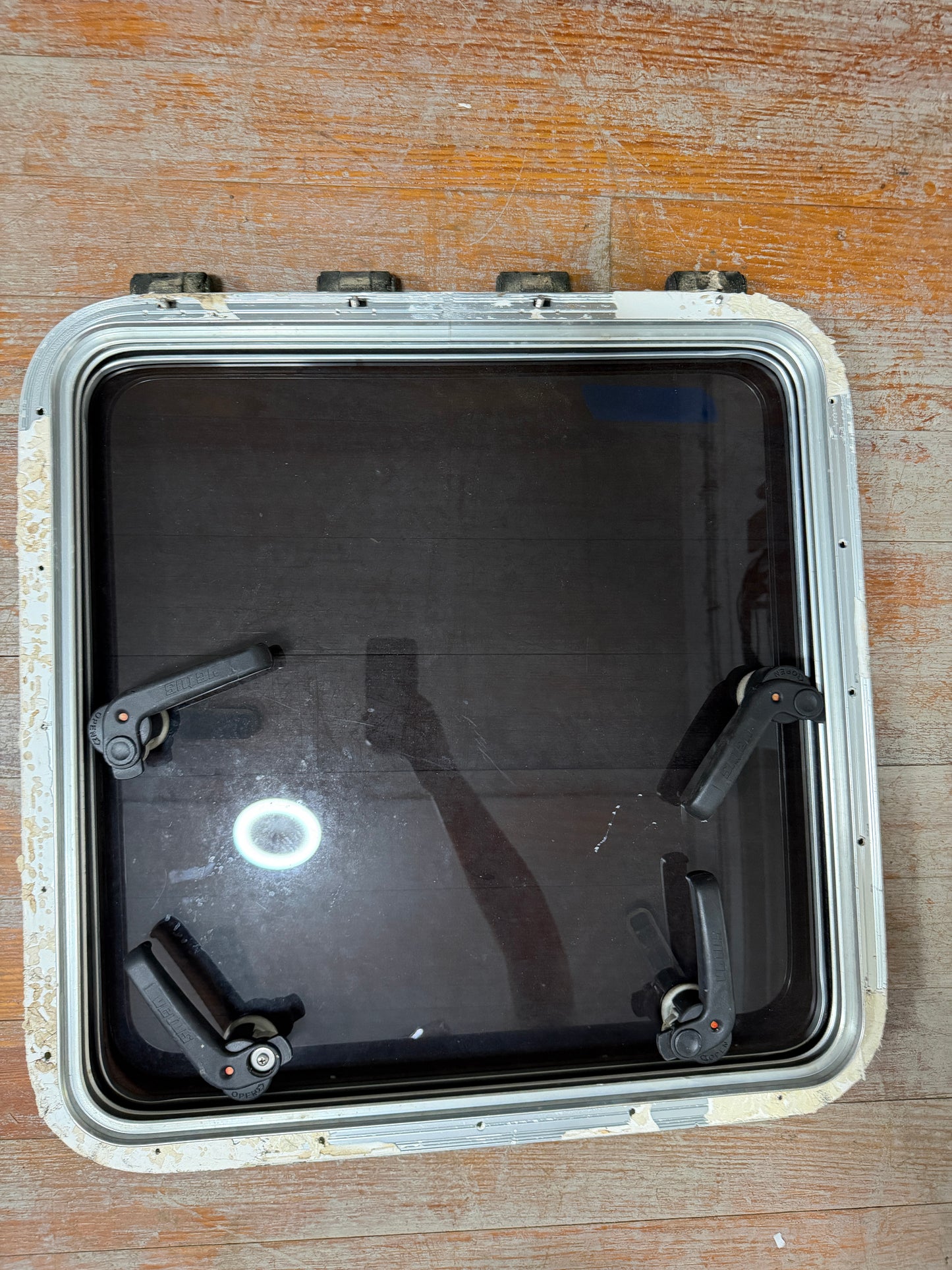 Vetus Opening Hatch 20" x 20" -  Viking 33