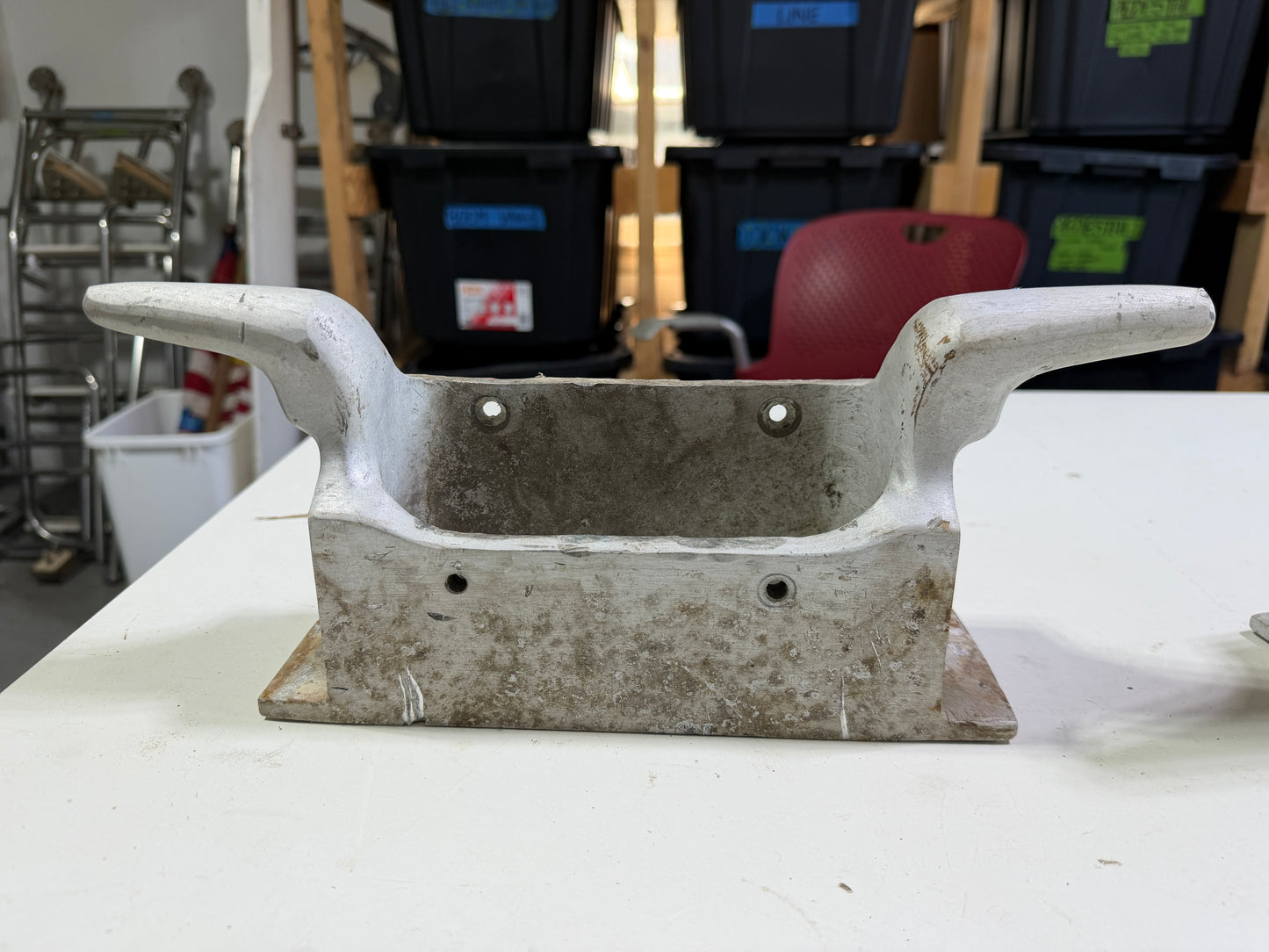 PAIR Aluminum 14" Open Chock Cleats