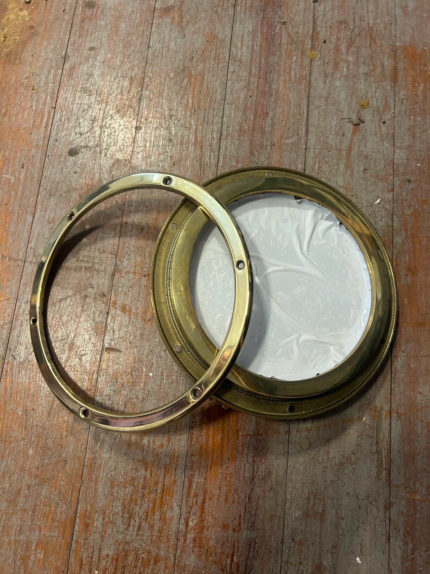Foresti & Suardi 7" Glass - Brass Porthole