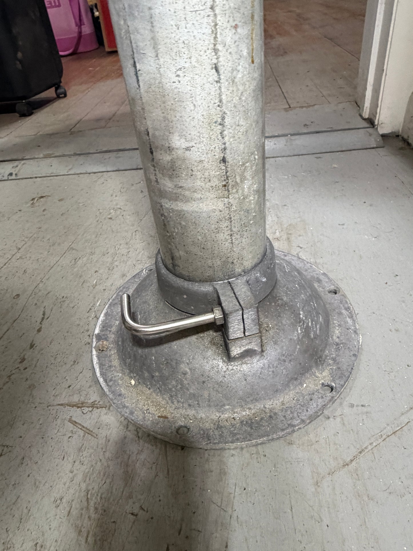 Aluminum Table Leg - 28" Total Height