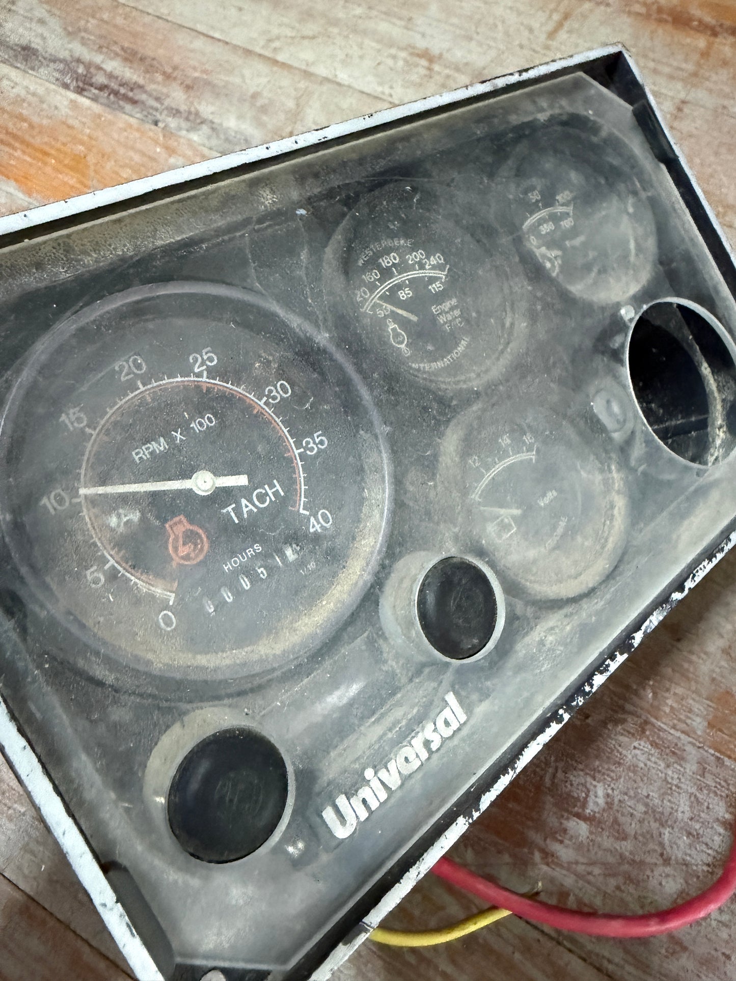 Universal Engine Panel