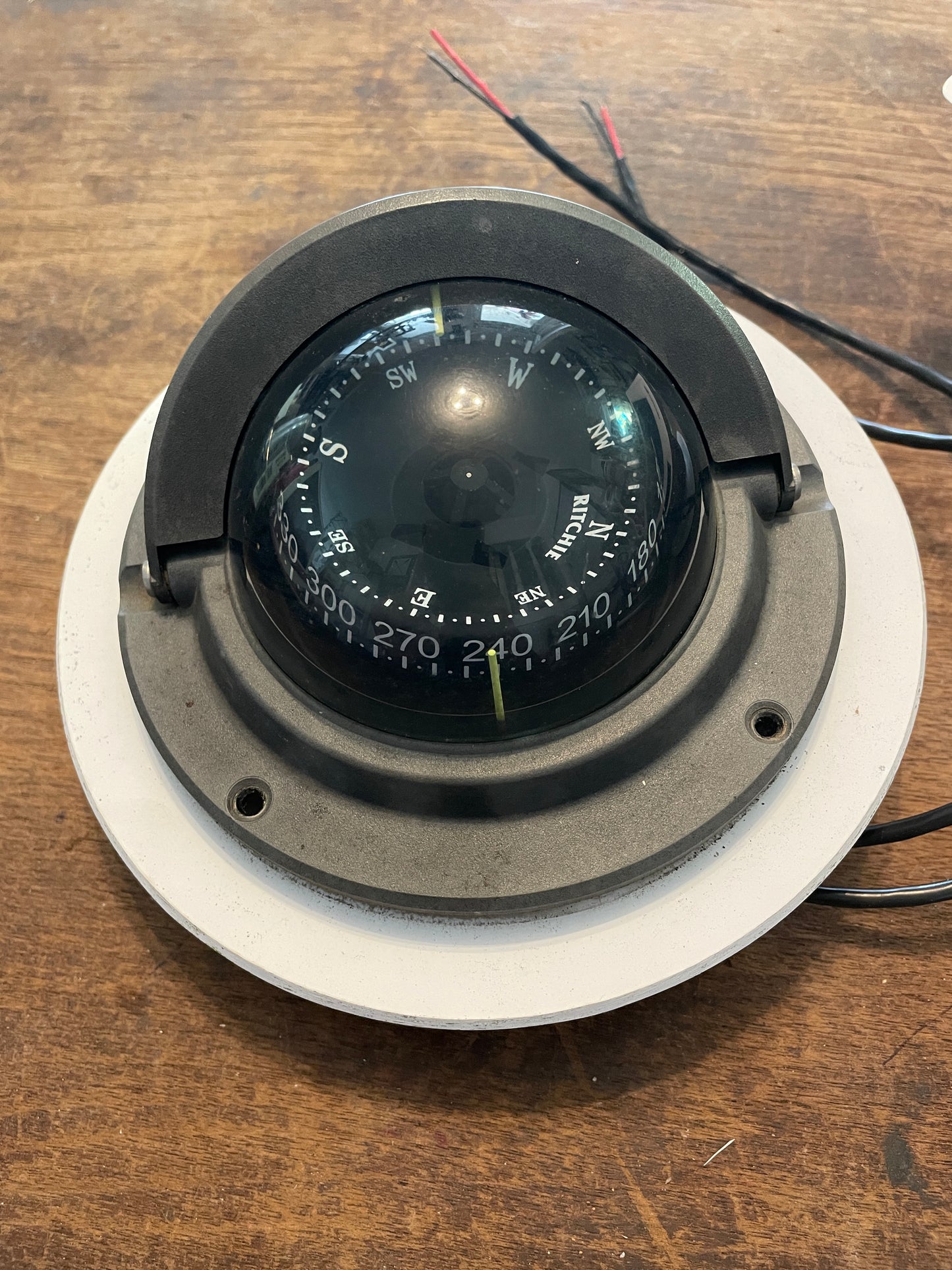 Ritchie Flush Mount Compass- F-83