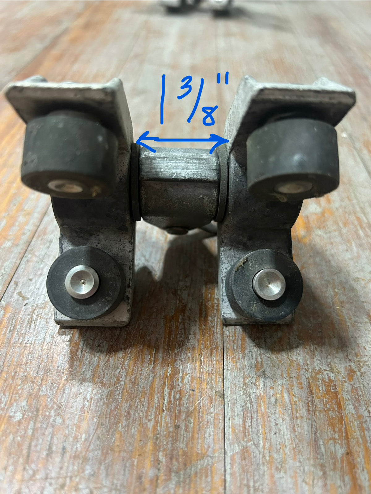 Traveler Car / Mainsheet Track Car - 1" Track - 4 Sheave