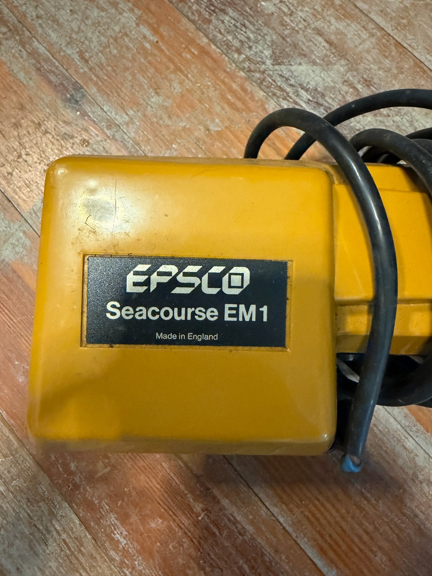 Vintage EPSCO Seacourse EM1 Tiller Pilot