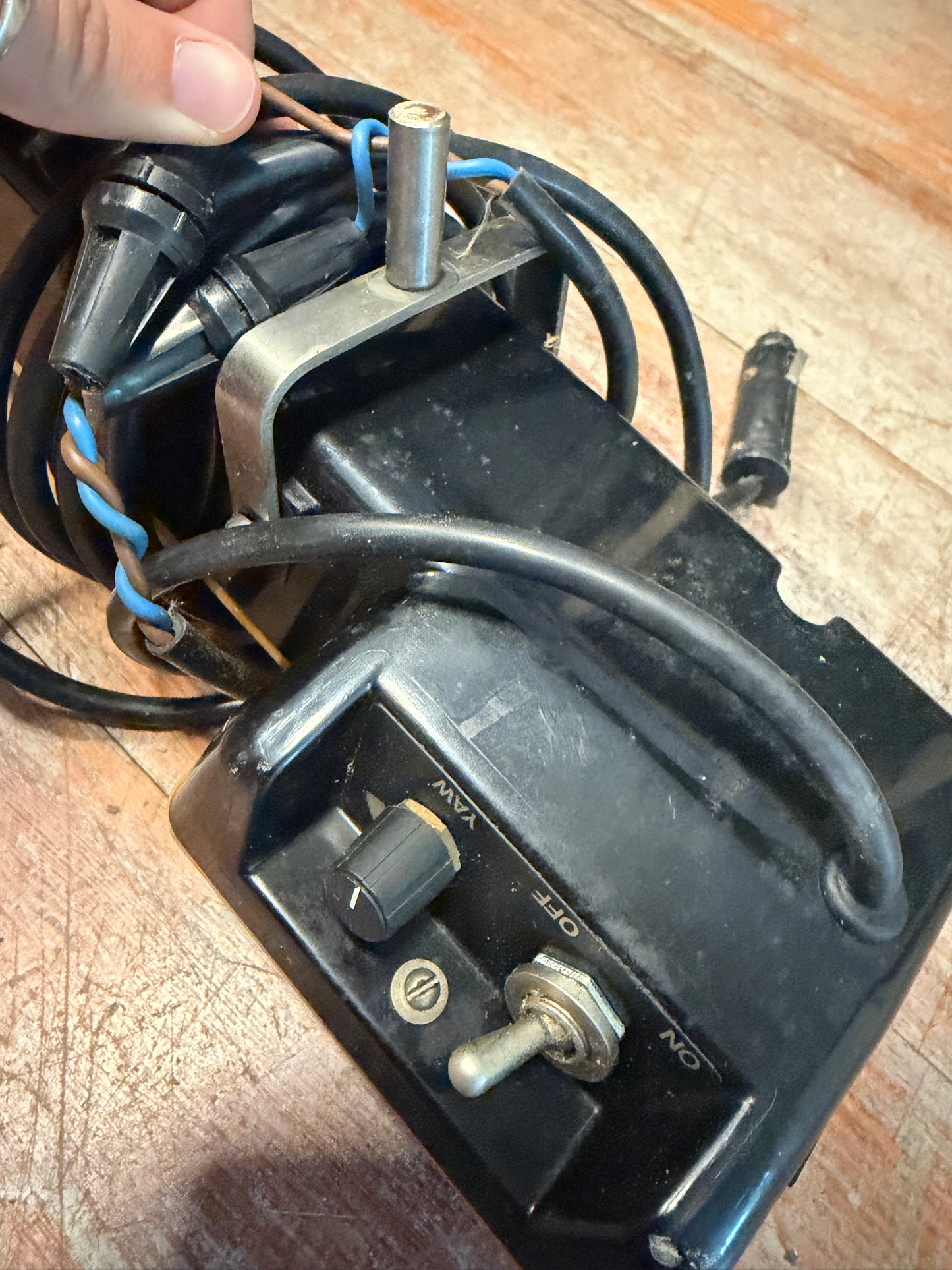 Vintage EPSCO Seacourse EM1 Tiller Pilot