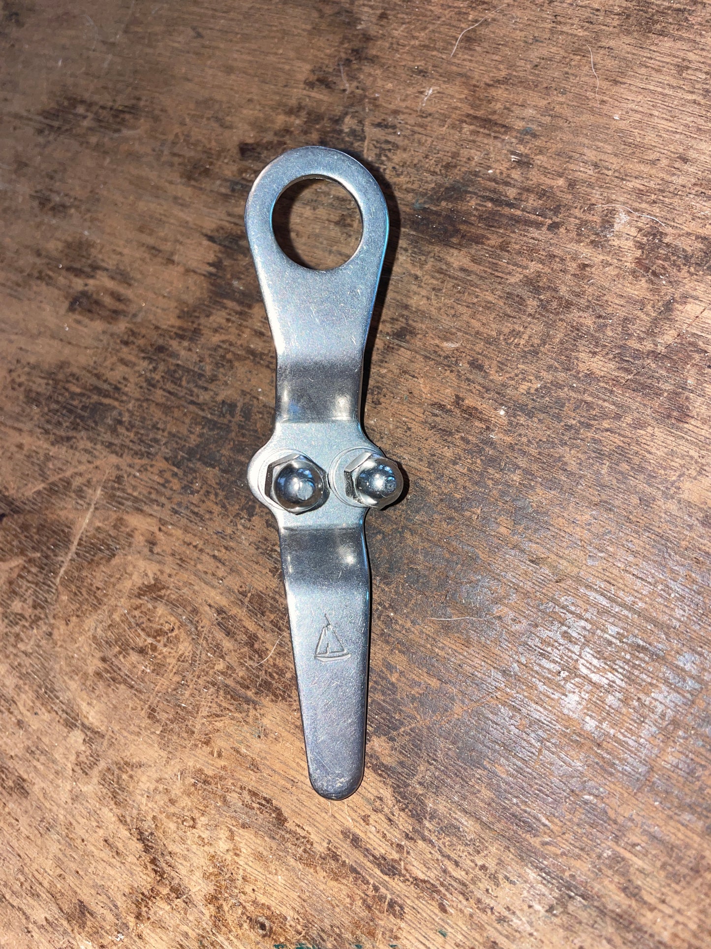 Stainless Steel Shroud Cleat- 3/8” Wire Diameter