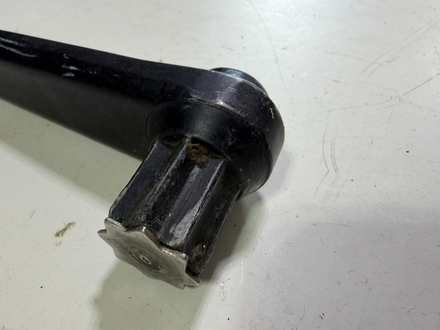 Gibb 9” Locking Winch Handle