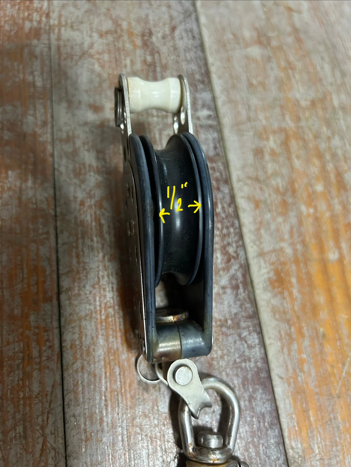 Harken Single Swivel Ratchet Block with Snap Shackle