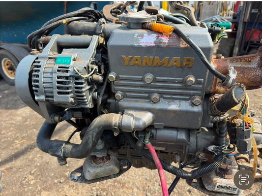 Yanmar 3YM20 Marine Diesel Engine w Kanzaki Transmission, Prop Shaft, Prop & Panel