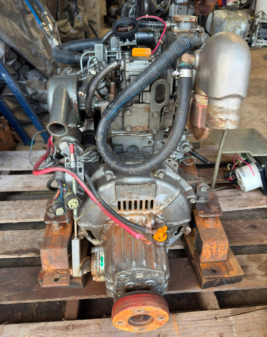 Yanmar 2GM20 Marine Diesel Engine w Kanzaki KM2P Transmission