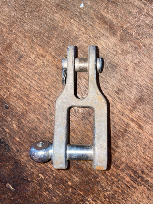 Aluminum Merriman Shackle With SS Pins- 3/4” Width