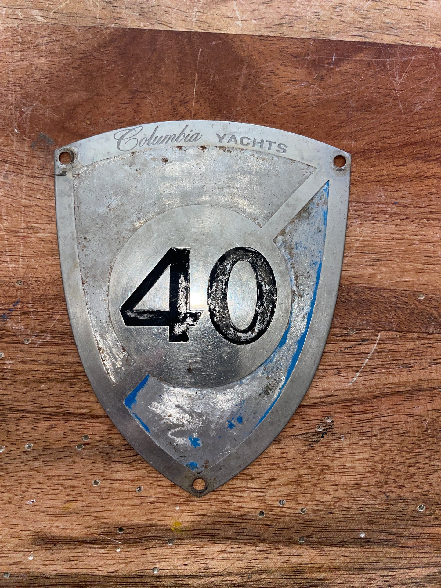 Columbia 40 Builders Plate