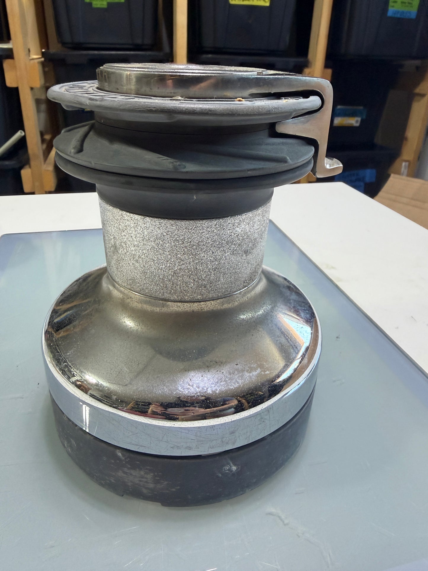 Maxwell 26 2-Speed Self Tailing Winch