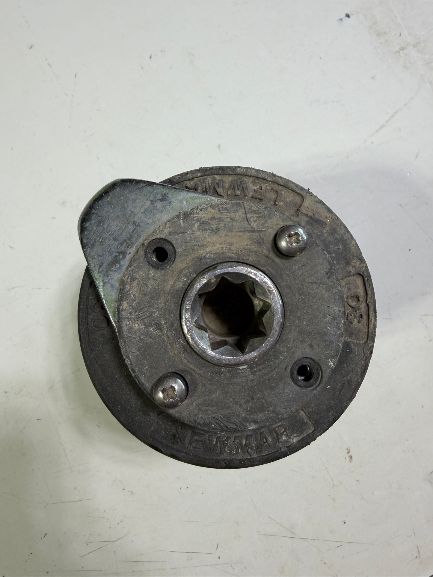 Lewmar 30 Self Tailing Winch - AS IS CONDITION